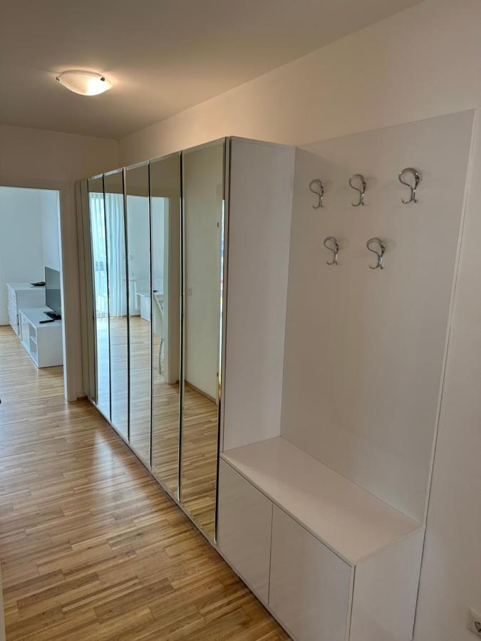 Hauptbahnhof Ferienwohnung Am Park Vídeň Exteriér fotografie